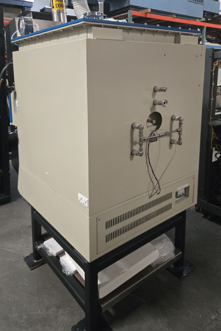 Across International Oven